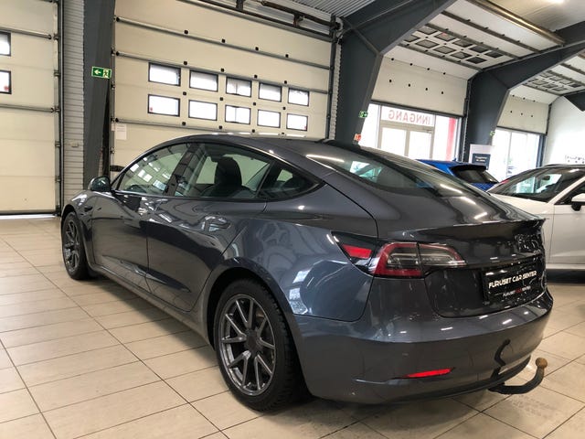 2021 TESLA MODEL 3 - 8