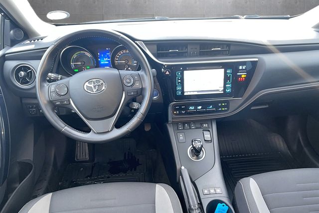 2016 TOYOTA AURIS - 9