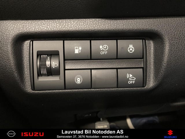 2021 NISSAN LEAF - 15