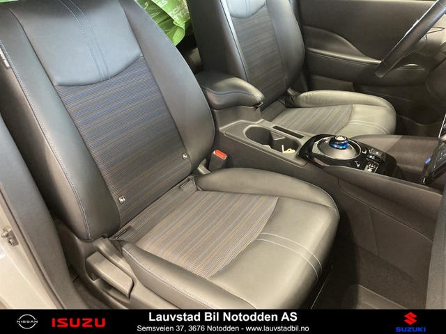 2021 NISSAN LEAF - 18