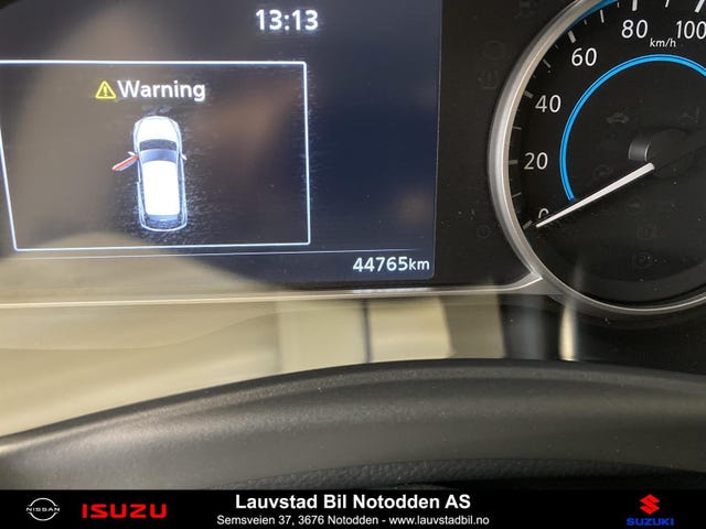2021 NISSAN LEAF - 10
