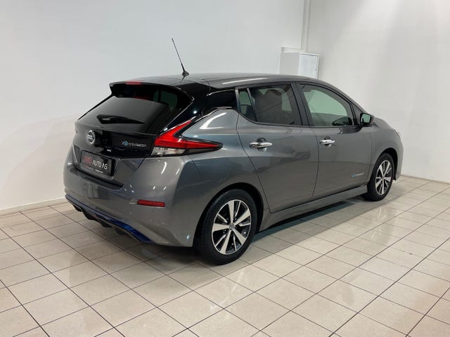 2019 NISSAN LEAF - 9