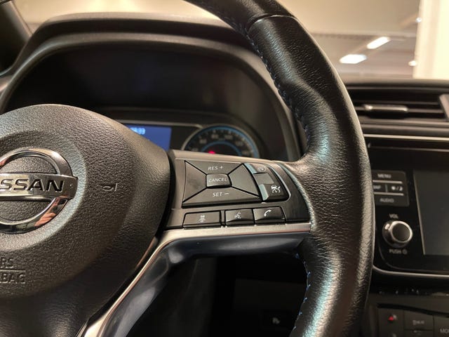 2019 NISSAN LEAF - 15