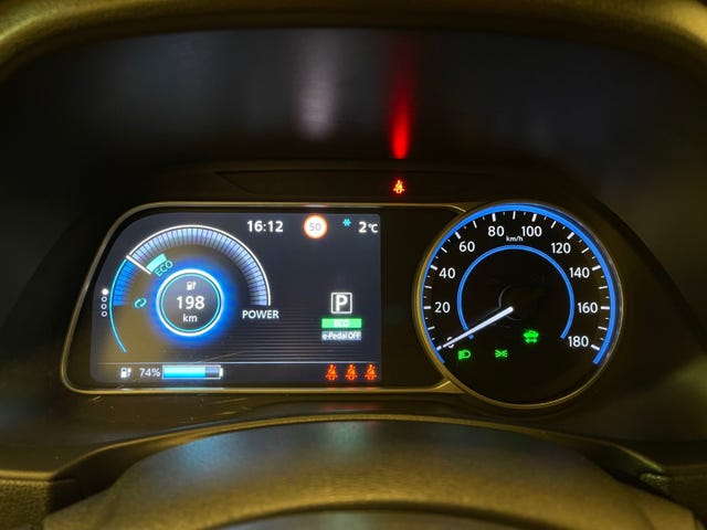 2019 NISSAN LEAF - 16