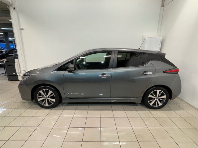 SJNFAAZE1U0049322 2019 NISSAN LEAF-4