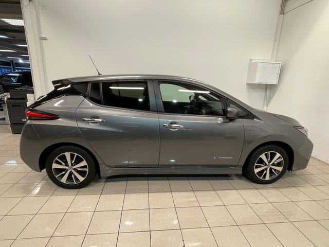 SJNFAAZE1U0049322 2019 NISSAN LEAF-5
