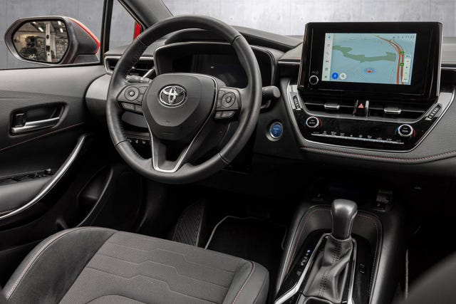 2022 TOYOTA COROLLA - 28