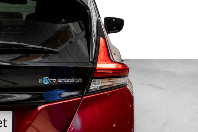 2019 NISSAN LEAF - 8