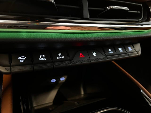 2021 SKODA ENYAQ - 29