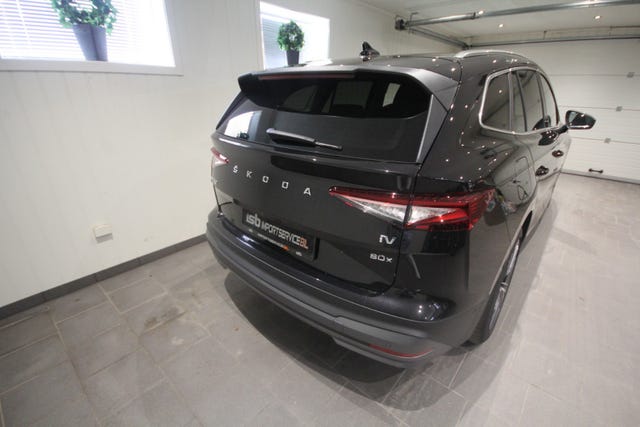 2022 SKODA ENYAQ - 8