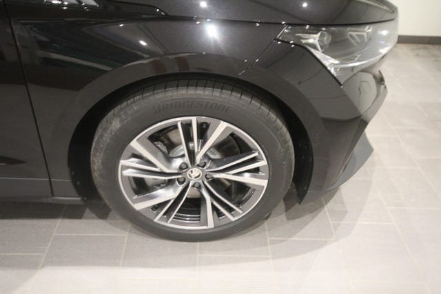 2022 SKODA ENYAQ - 9