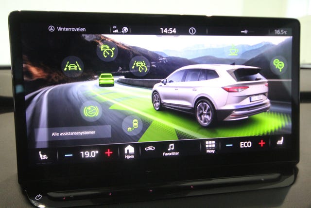 2022 SKODA ENYAQ - 32