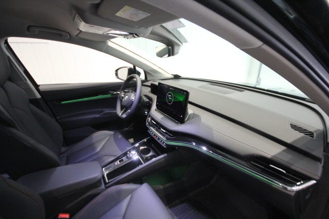 2022 SKODA ENYAQ - 11