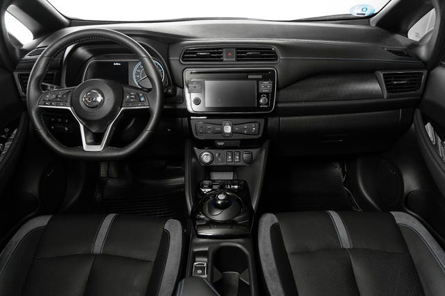 SJNFAAZE1U0057458 2019 NISSAN LEAF-5