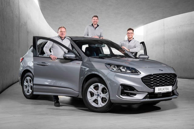 2022 FORD KUGA - 30