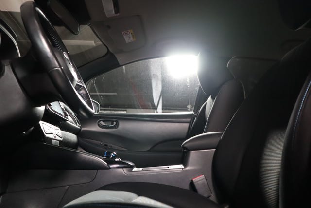 2019 NISSAN LEAF - 18