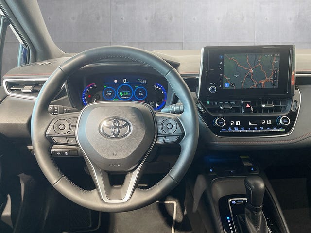 2022 TOYOTA COROLLA - 11
