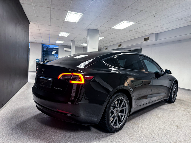 LRW3E7EK8NC501545 2022 TESLA MODEL 3-4