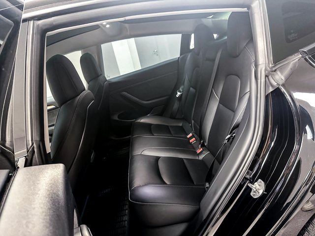 2022 TESLA MODEL 3 - 36