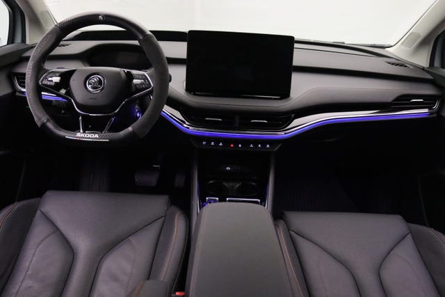 2022 SKODA ENYAQ - 27