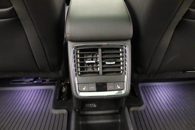 2022 SKODA ENYAQ - 46