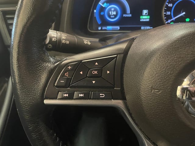 2019 NISSAN LEAF - 20