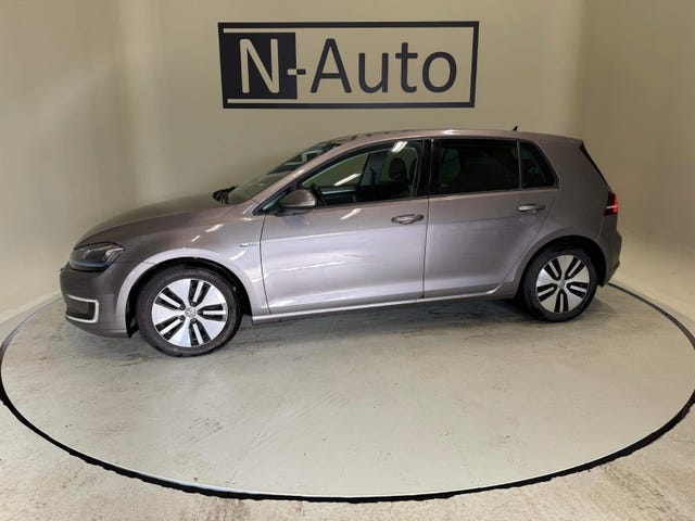 2015 VOLKSWAGEN GOLF - 10