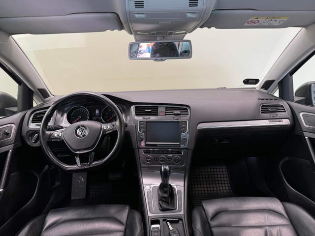 2015 VOLKSWAGEN GOLF - 24