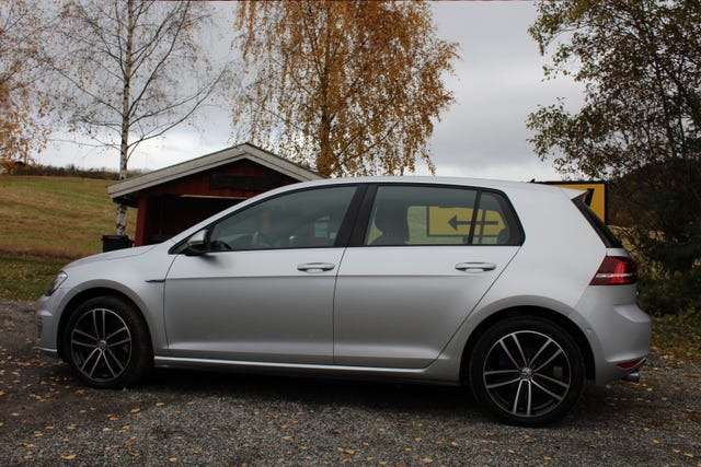 2015 VOLKSWAGEN GOLF - 9