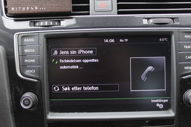 2015 VOLKSWAGEN GOLF - 29