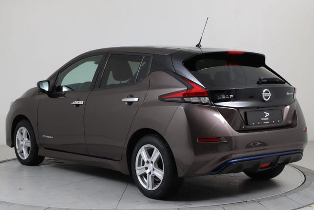 SJNFAAZE1U0053076 2019 NISSAN LEAF-2