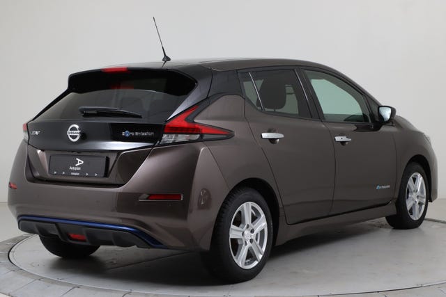 SJNFAAZE1U0053076 2019 NISSAN LEAF-3