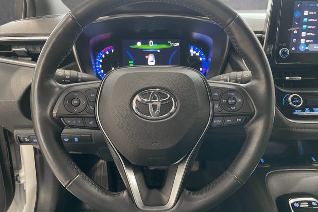 2022 TOYOTA COROLLA - 11