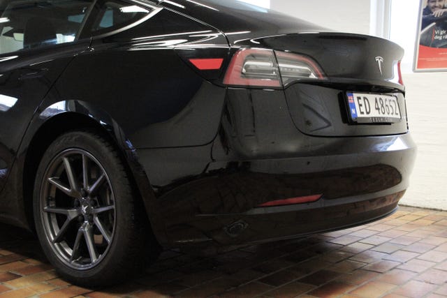 2022 TESLA MODEL 3 - 9