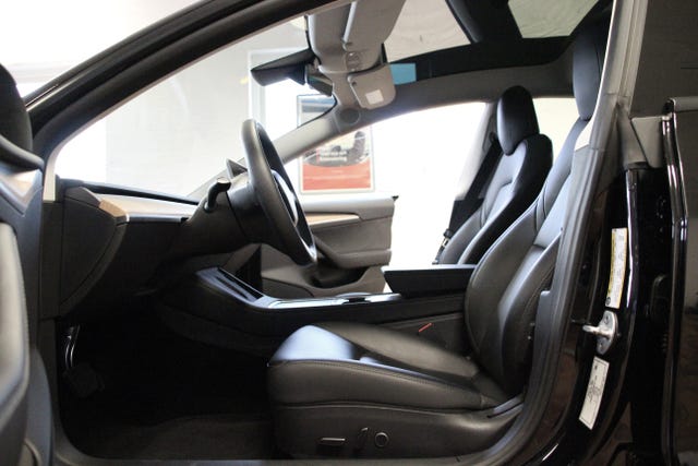 2022 TESLA MODEL 3 - 11