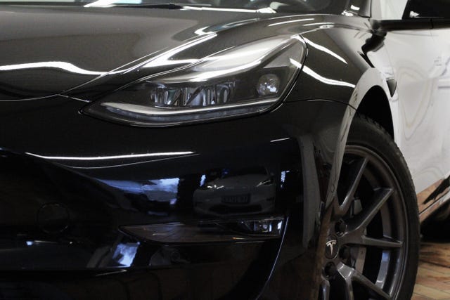 2022 TESLA MODEL 3 - 8