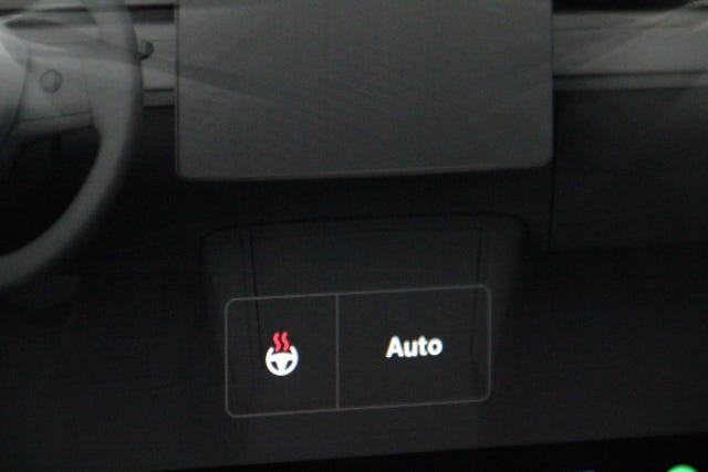 2022 TESLA MODEL 3 - 25