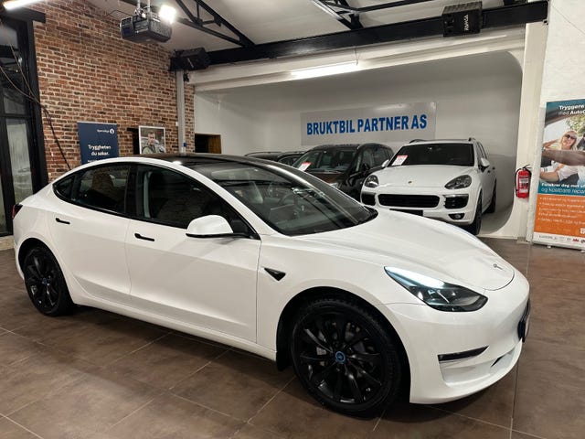 2022 TESLA MODEL 3 - 16
