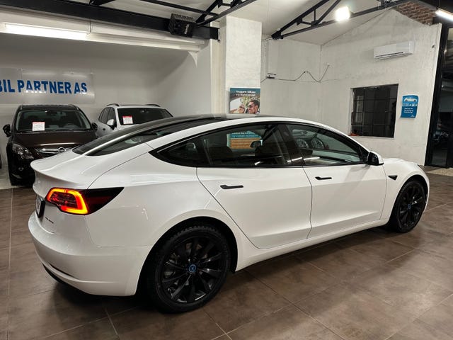 2022 TESLA MODEL 3 - 14
