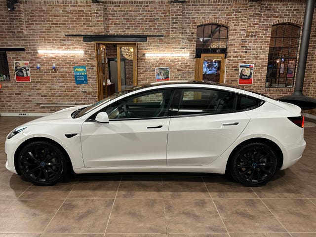 2022 TESLA MODEL 3 - 8