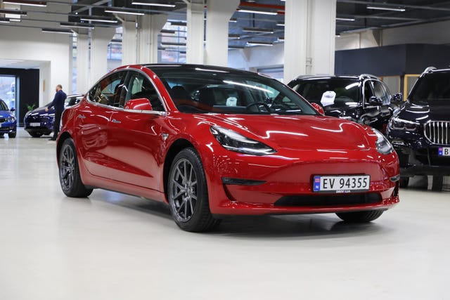 5YJ3E7EB2KF456054 2019 TESLA MODEL 3-0