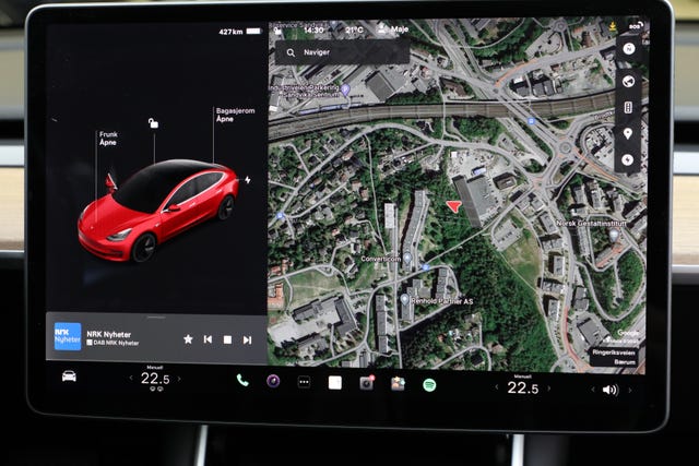 2019 TESLA MODEL 3 - 20