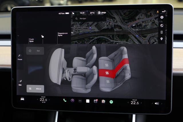 2019 TESLA MODEL 3 - 23