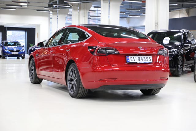 5YJ3E7EB2KF456054 2019 TESLA MODEL 3-4