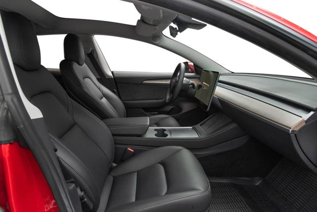 2022 TESLA MODEL 3 - 25