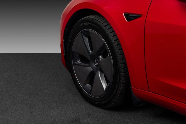 2022 TESLA MODEL 3 - 10