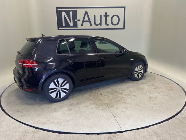 2015 VOLKSWAGEN GOLF - 11