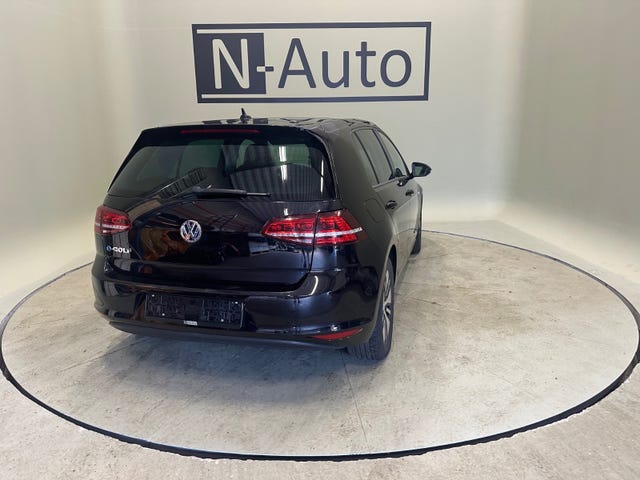 2015 VOLKSWAGEN GOLF - 9