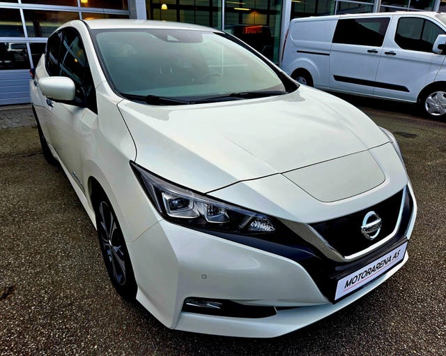 SJNFAAZE1U0031683 2019 NISSAN LEAF-2