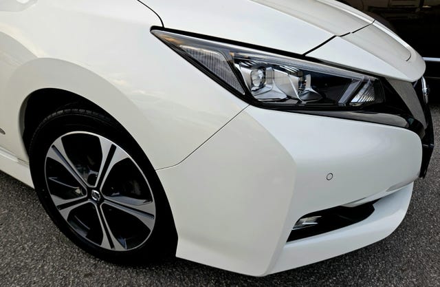 2019 NISSAN LEAF - 12